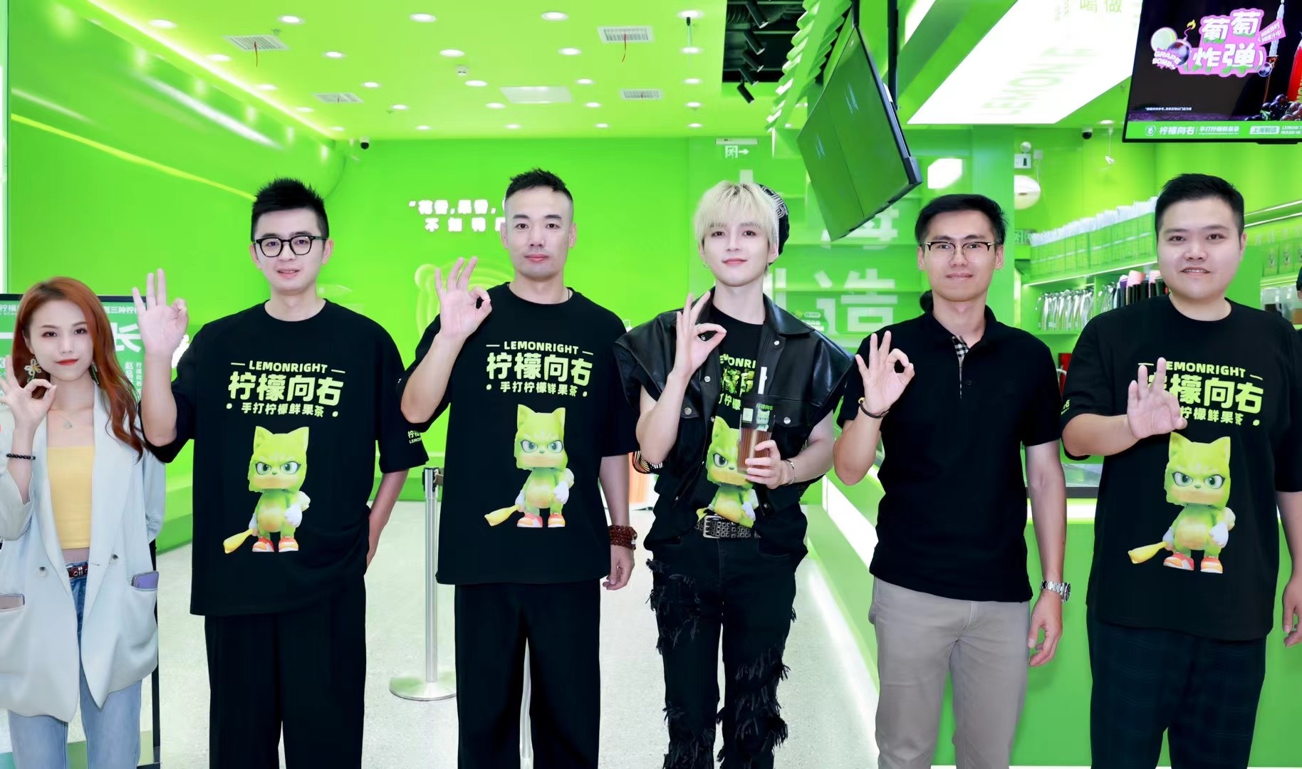 1696664104631706.jpg 13385c0a206dfe4e3ba0f1a1148b9ba.jpg